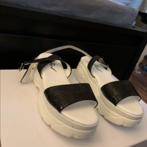 Trendy Platform Shoes